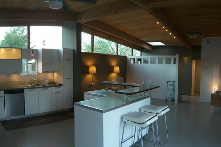 Rentini - Mid-century hip Alexander home Rentini - Mid-century hip Alexander home