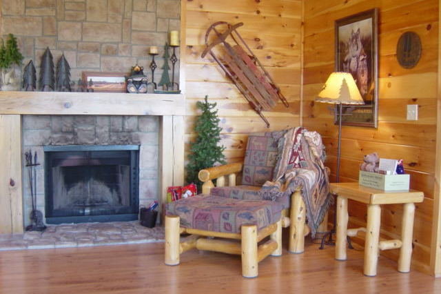 Rentini Peckerwood Knob Cabins