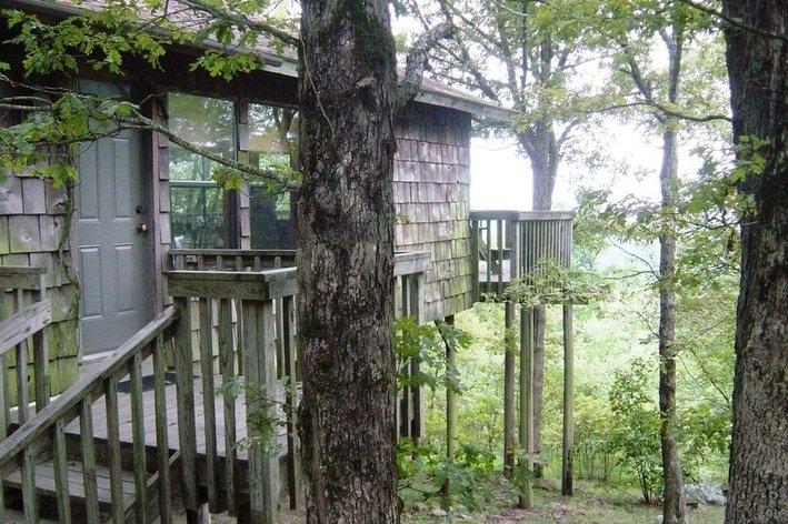 Rentini Peckerwood Knob Cabins